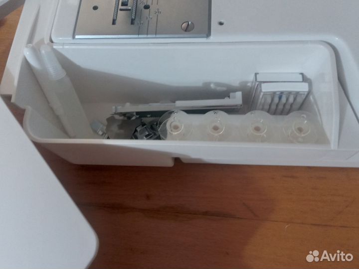 Швейная машина Janome Smart 2119