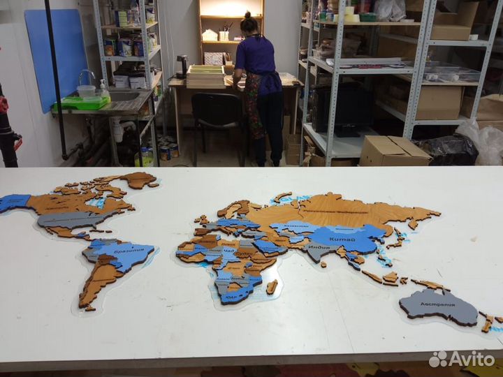 Настенная карта России и Мира