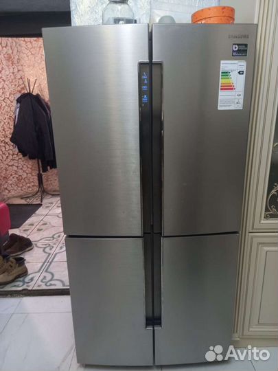 Ремонт холодильников