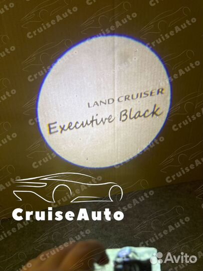 Подсветка дверей Ленд Крузер 200 Executive black