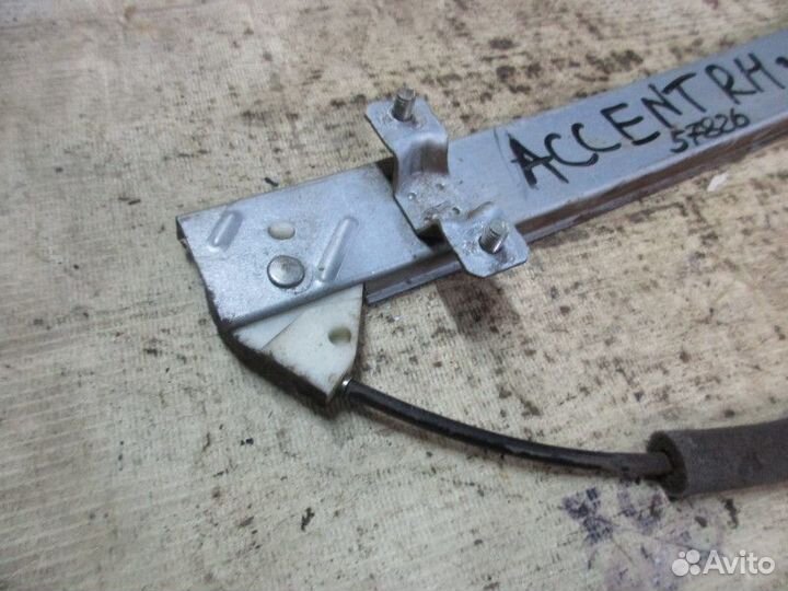 Стеклоподъемник механ. задний правый Hyundai Accen