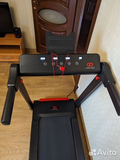 Беговая дорожка электрическая Cardio Power TT Plus