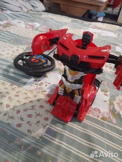 Машинка на пульте управления для ребенка