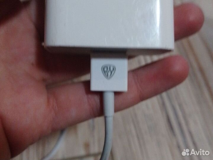 Зарядка на iPhone
