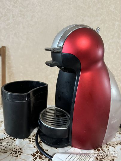 Кофеварка Nescafe dolce gusto