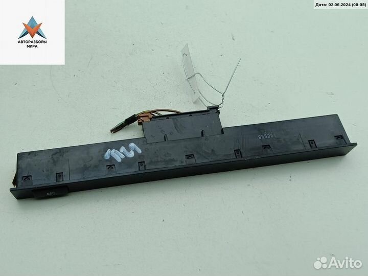 Кнопка обогрева сидений BMW 5 E39 1999 61318373707