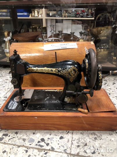 Швейная машина