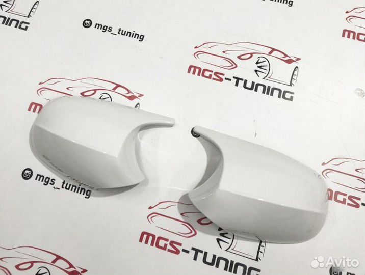 Крышки зеркал M3 белые на BMW 3 E92 рест