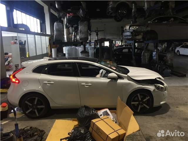 Разбор на запчасти Volvo V40