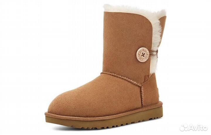 UGG Bailey Button Ii Chestnut Women's (38)