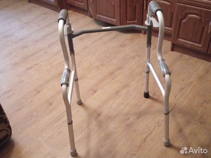 Ходунки для взрослых