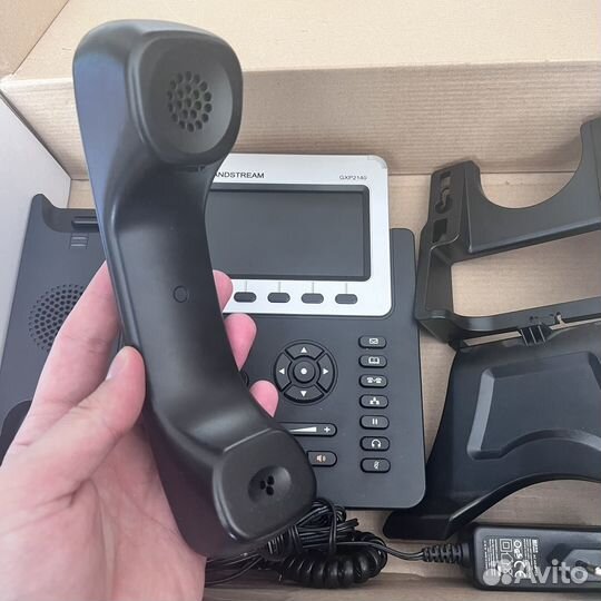 IP телефон grandstream GXP2140