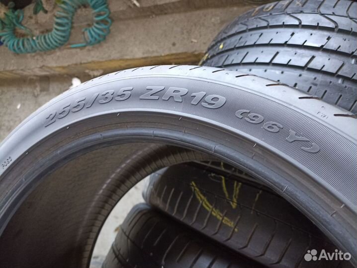 Pirelli P Zero II 255/35 R19