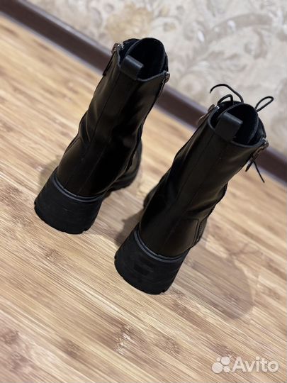 Ботинки женские зимние 39 размера