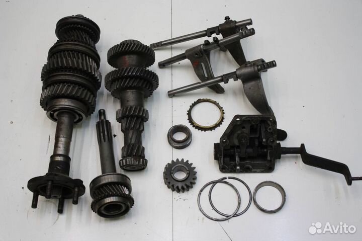Комплект валов, шестерней, синхронизаторов, диффер