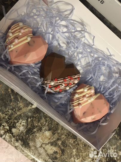 Шоколад. Сердце из шоколада. Шоколадные конфеты