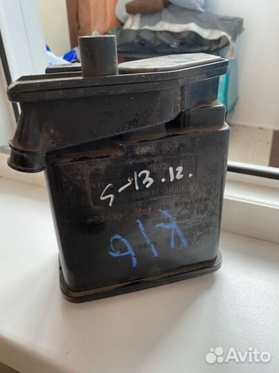 Абсорбер паров топлива б/у Опель Astra J оригинал