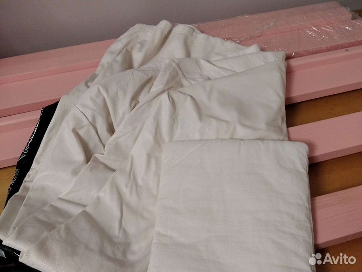 Детская кроватка домик