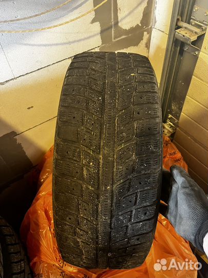 Kumho I'Zen XW KW17 215/55 R17