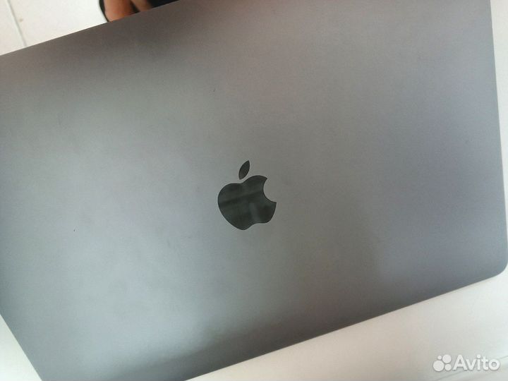 Macbook apple А1708(04)