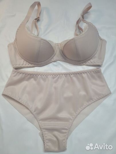 Комплект нижнего белья новый
