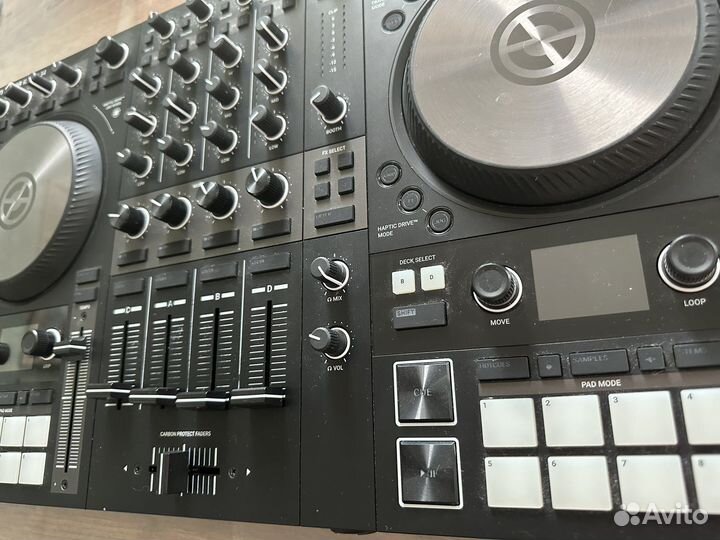 Dj контролер TraktorNI Kontrol S4 MK3