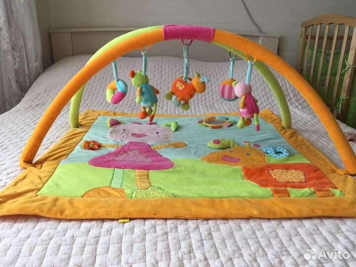 Развивающий коврик