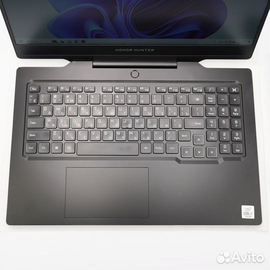 Honor Hunter v700 RTX 2060/i7-10750H/16GB/1TB
