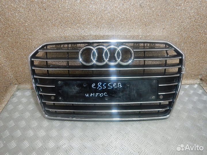 Решетка радиатора Audi A6
