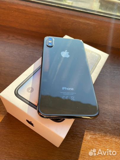 iPhone X, 256 ГБ