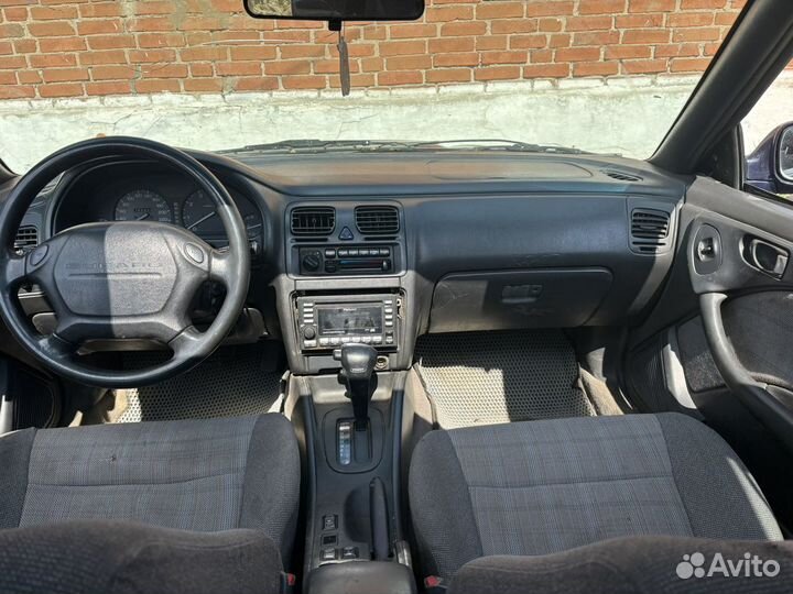 Subaru Legacy 2.2 AT, 1994, 100 000 км