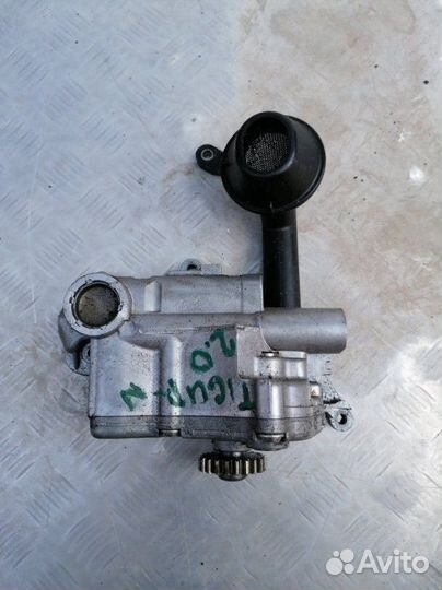 Насос масляный Volkswagen Tiguan 5N1 2.0 cawa