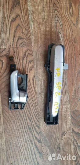 Kia Sportage 2 Ручка передней правой двери