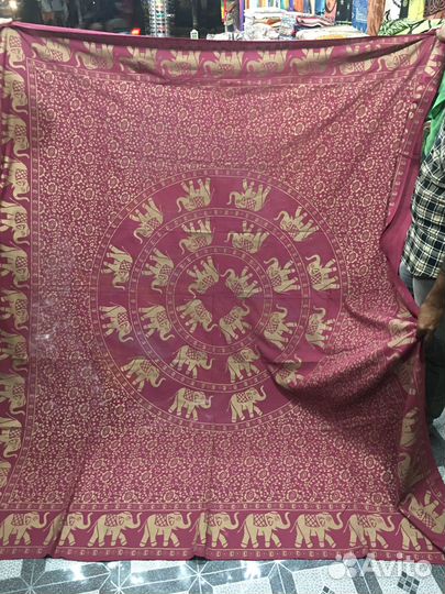 Текстильная мандала из Индии