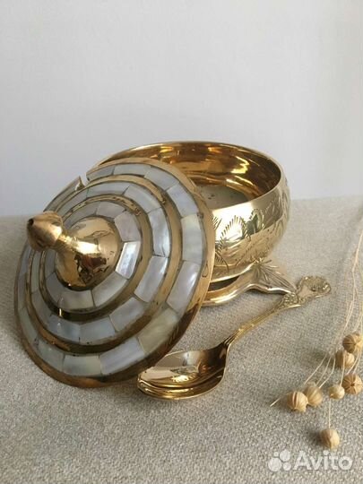 Сахарница латунь