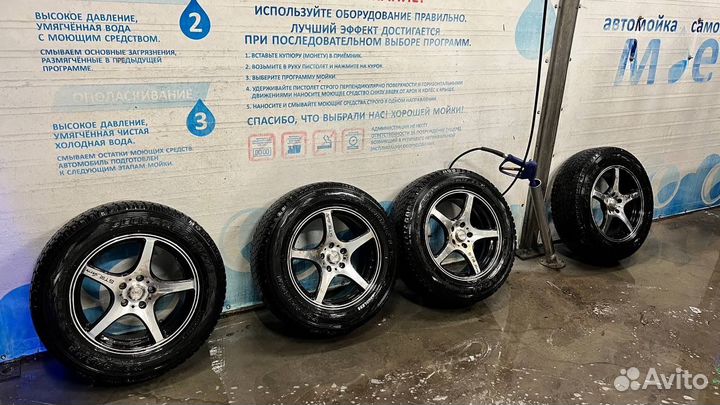 R17 Yokohama Geolandar I/T G072 255/65, PCD 5x114.3 DIA 70