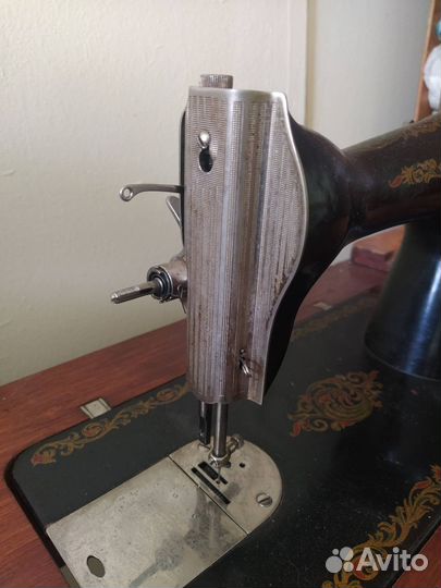 Швейная машина подольск ножная