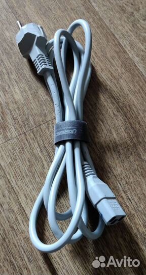 Провода питания и micro-USB - USB