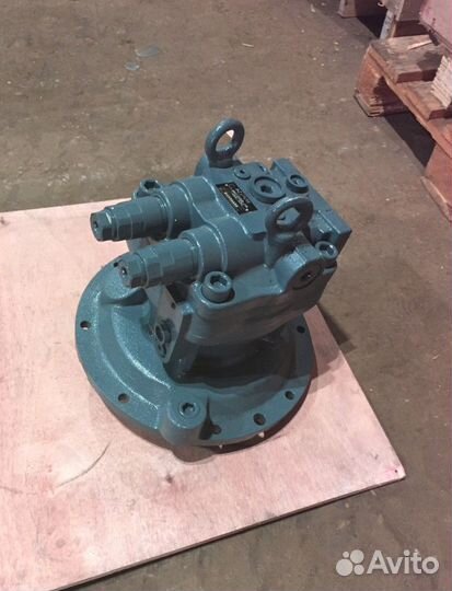 EX110-5 Гидромотор Hitachi Zx 240-3 / 4625367