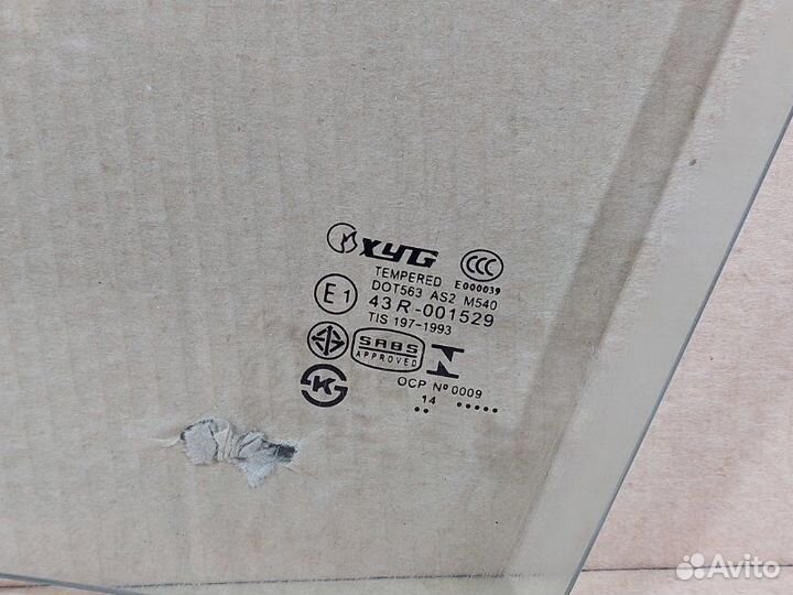 Стекло двери переднее левое Daewoo Nexia Ii N150