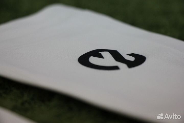 Чехлы (держатель) для футбольных щитков