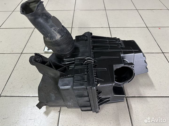 Корпус воздушного фильтра Каравелла Т5