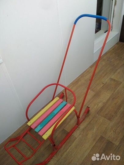 Продаются детские санки