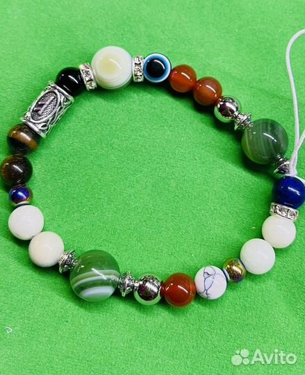 Браслет натуральные камни, оберег