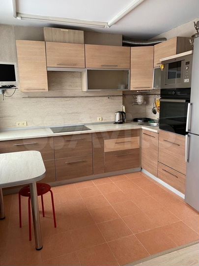 3-к. квартира, 58 м², 5/9 эт.