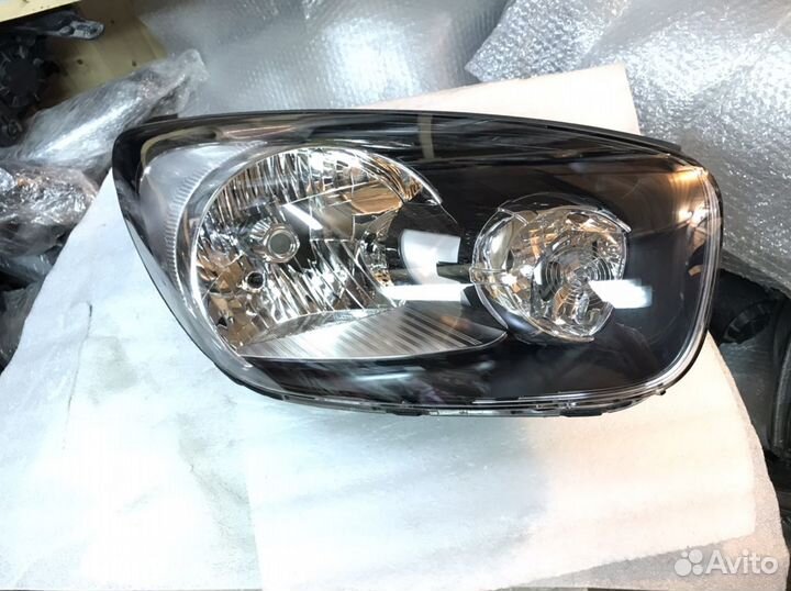 Фара правая Kia Picanto 2 галоген