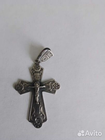 Серебряной крестик