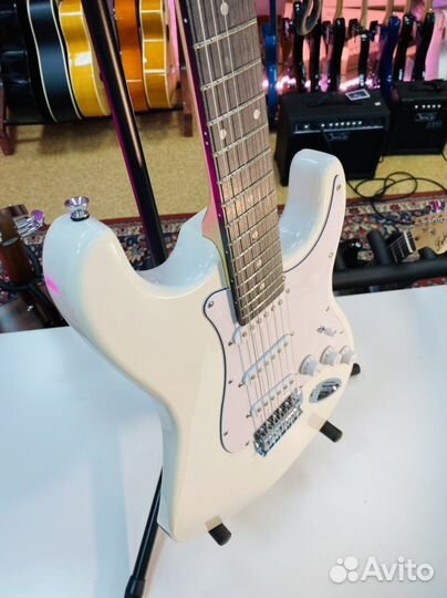 Электрогитара