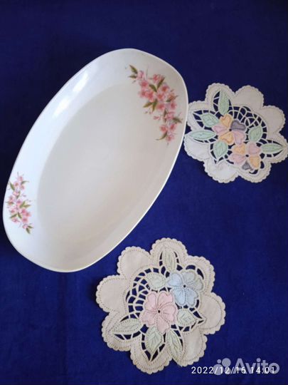 Набор блюд для сервировки