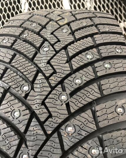 Pirelli Scorpion Ice Zero 2 265/45 R21 108H